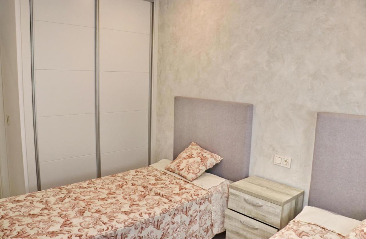 Apartamento Colon Conil De La Frontera Exterior photo